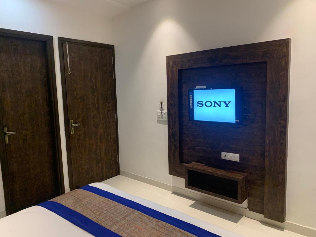 Hotel Sb Residency Amritsar Eksteriør bilde