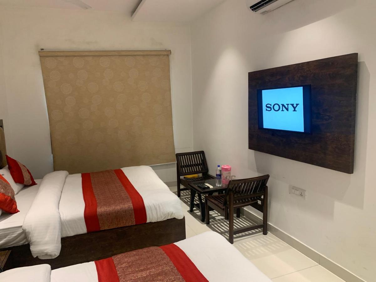 Hotel Sb Residency Amritsar Eksteriør bilde