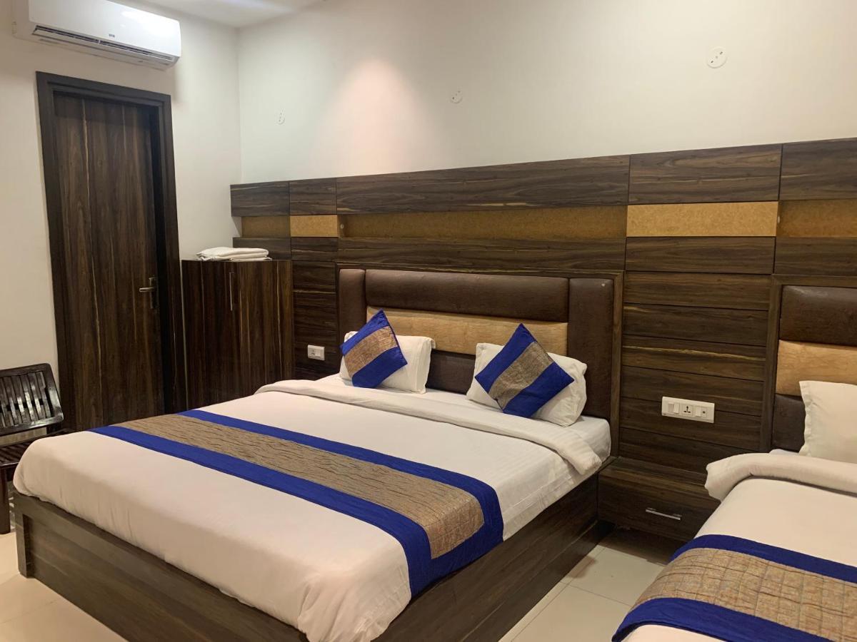 Hotel Sb Residency Amritsar Eksteriør bilde